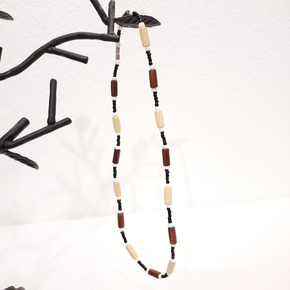 Wood beaded Necklace with Screw on Connector - Picture 2 of 5